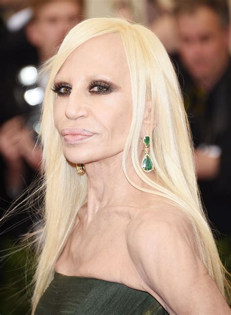 donatella versace biondo chiarissimo